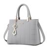 Stylish Fashionable Ladies Handbag Trendy New 2021 Pu Tote Bag For Everyday Use