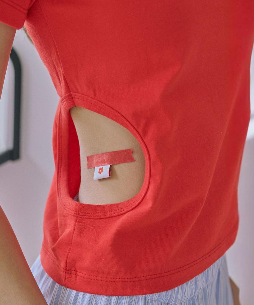 JUNEJUNE SPACE Slim Cut-Out Tee_Red