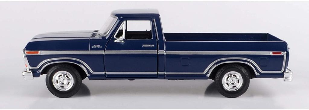 MOTORMAX Měřítko 1/24 Kovový model auta Ford F-150 Custom Pickup Truck 1979 (Modrý) [Paralelní import]