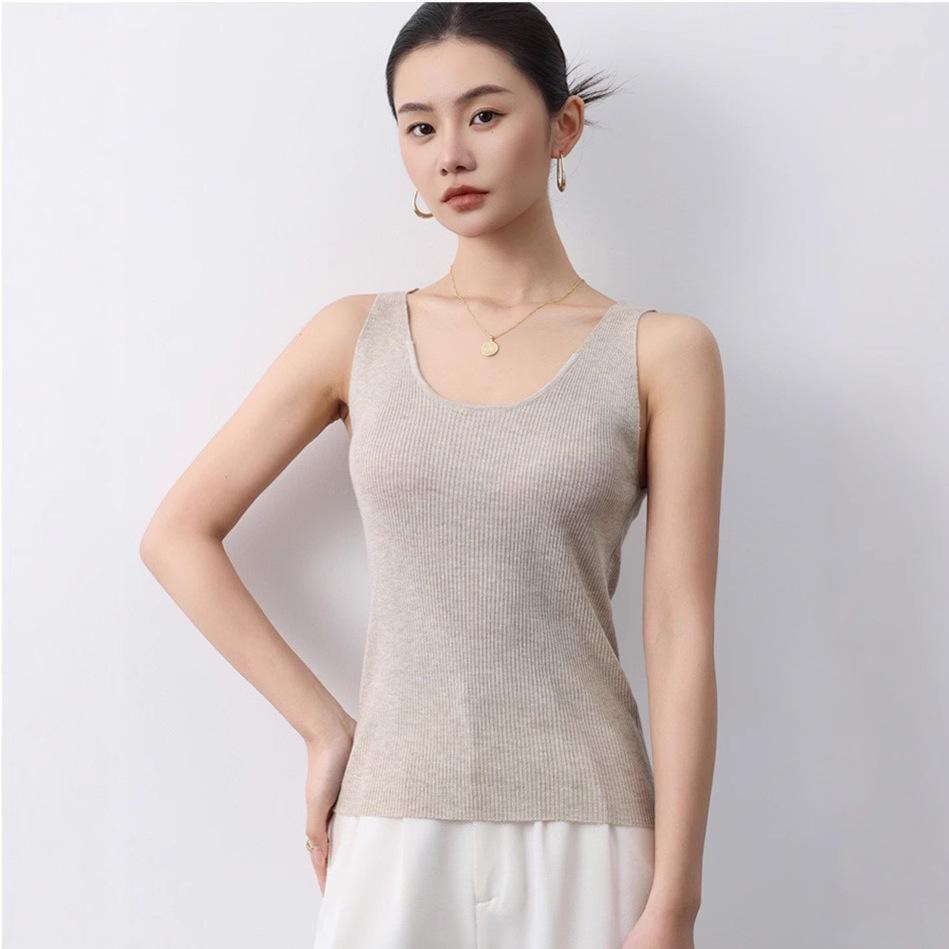

Yangzi Wool Knit U-Neck Women s Sleeveless Slim Fit Vest - Spring/Summer Extra Large
