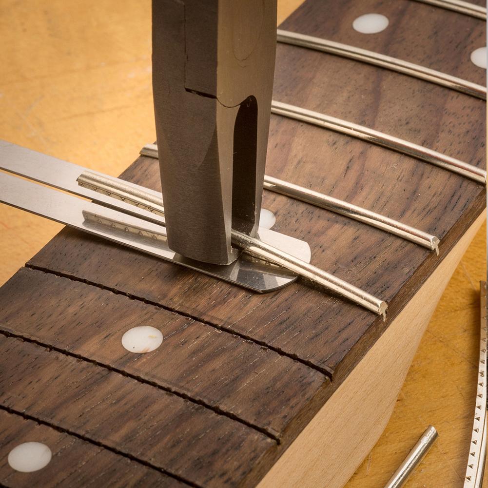 Guitar Plier Flat Head Guitar Fret Puller Tool Fret Removal Pliers Fret Wire Pliers for Acoustic Eelectric Guitar Bass