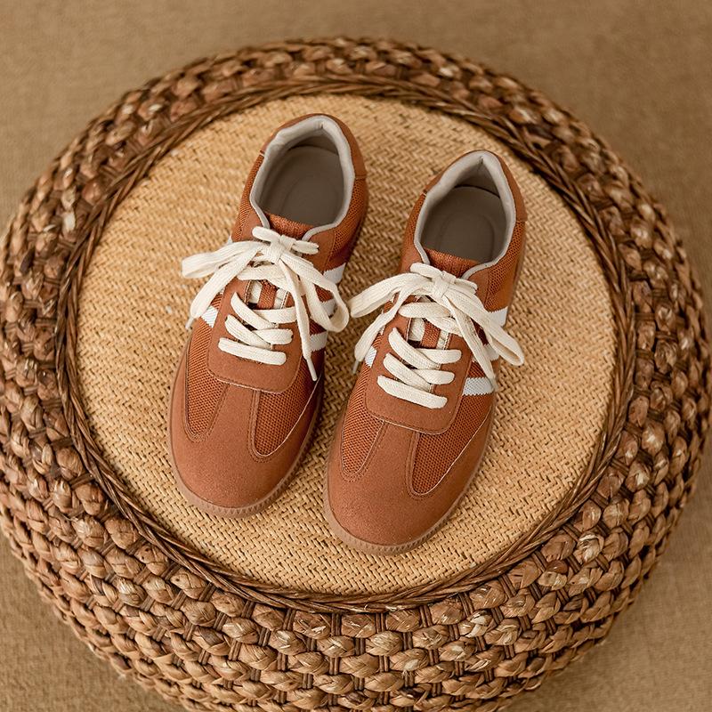 

New round head flat bottom fly knitting sports shoes light casual retro versatile fashion board shoes women s shoes 43 needs to be customized. светло-коричневого