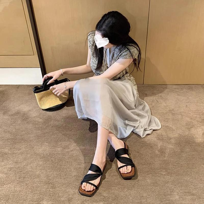 Two Wear Drag Square Head Increased Thick Soled Beach Vacation Slippers Women's Sandals Can Be Worn Outside In Summer