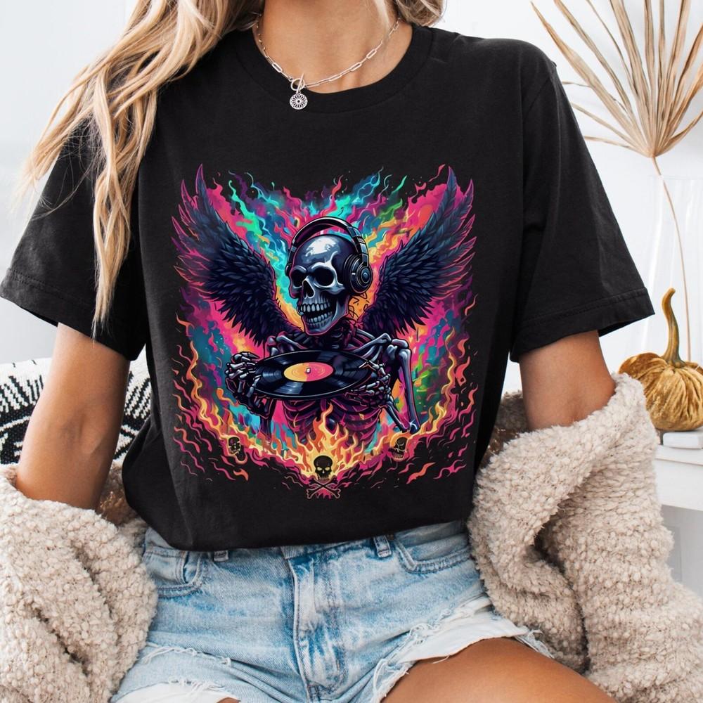 26 Vibrant DJ Skull Graphic Tee,Unisex Cotton Shirt,Ladies tshirt,Music Lover G Unisex T-Shirt XXXXL