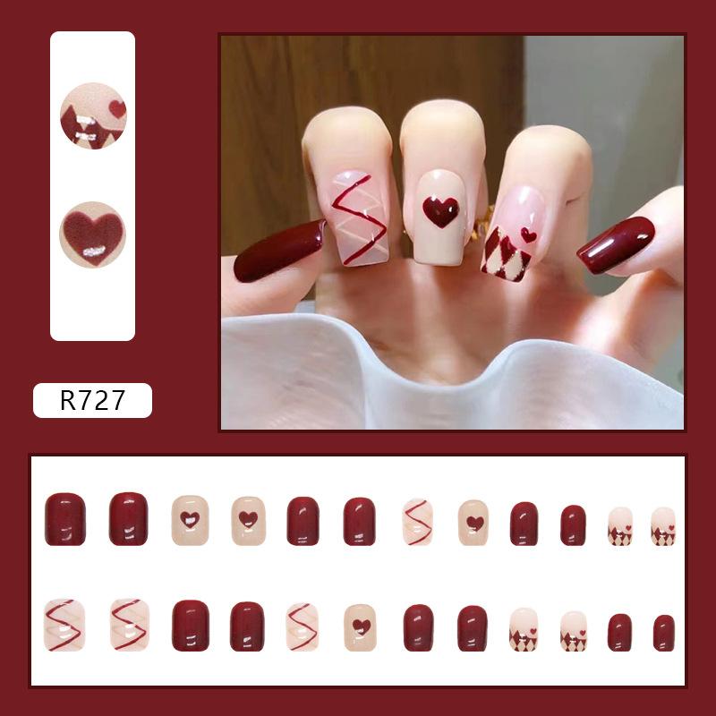 24 Pcs Love Sweet Girl Temperament Nail Art ins Minimalist Style White Fake Nails No Carving and Grinding Finished Products Wear Nail