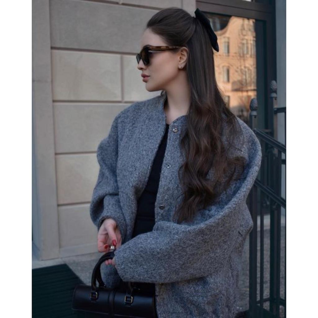 2025 New Women's Casual Color Stand Collar Single Breasted Long Sleeve Coat with Big Pockets Loose Comfortable Outerwear for Europe and America