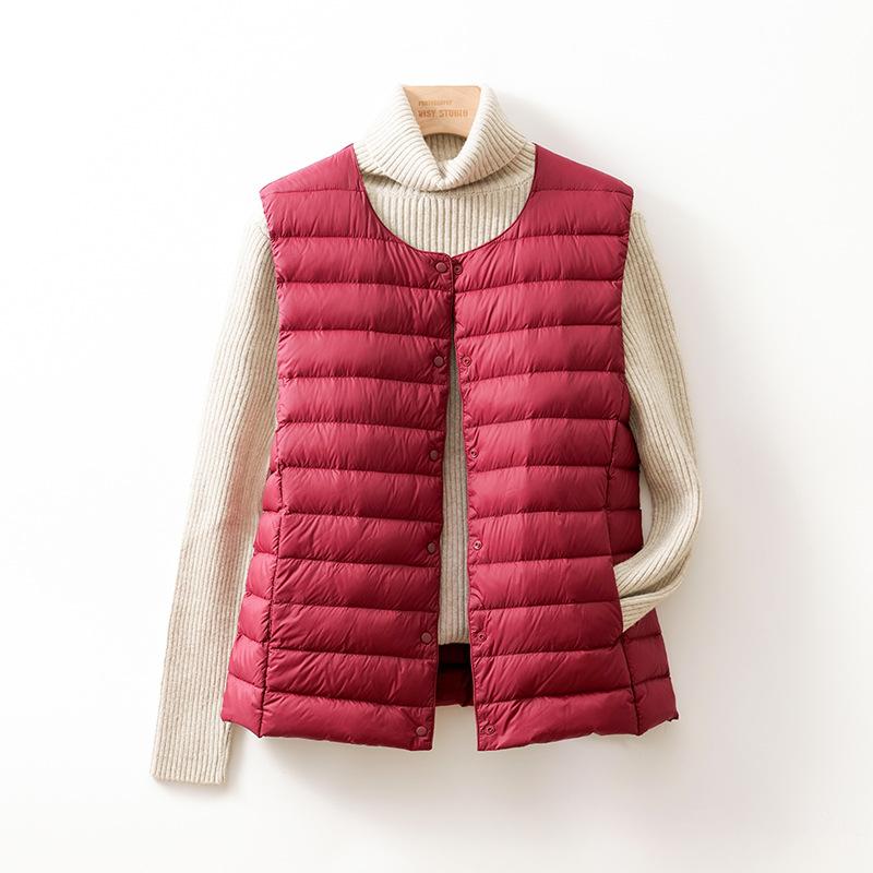 Autumn and Winter New Light Down Jacket Women's Liner Small Vest Round Neck Wearing Collarless Light Vest Tide