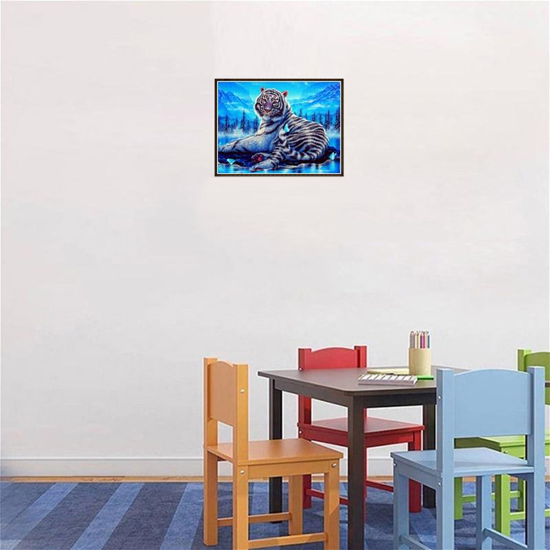 5D Diamond Painting Tiger Full Drill Round Diamond Embroidery Cross Stitch