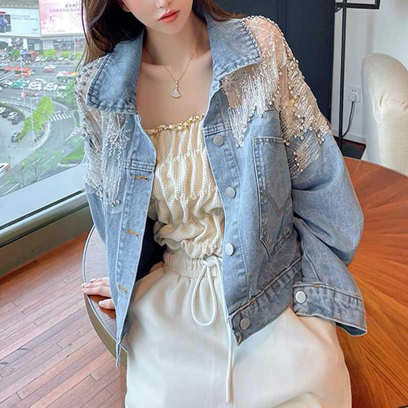 

Женская джинсовая куртка 2025 Весна/Осень в корейском стиле - Свободный крой, Стильная вышивка и пэчворк, Универсальный короткий топ L (55-62.5 kg)