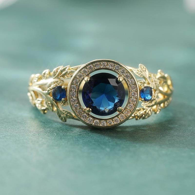 Gorgeous Inlaid White Blue CZ Women's Ring Sparkling Gold Color Hand Carving Leaf Daily Wear Party Jewelry Anniversary Gift