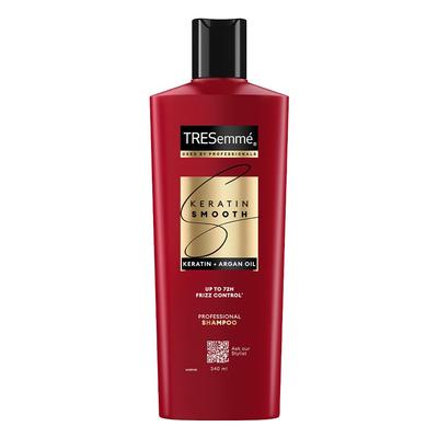 Shampoing TRESemmé Kératine Lisse 340 ml || Avec Kératine & Huile d'Argan pour des Cheveux plus Lisses|| Brillants - Nourrit les Cheveux Secs & Contrôle les Frisottis|| Pour Hommes & F