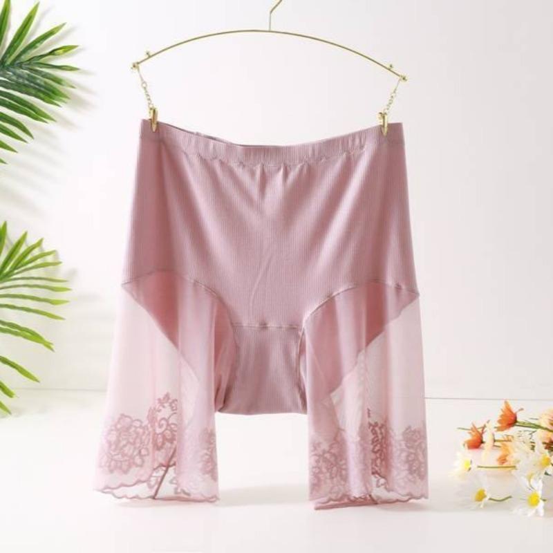 Women Plus Size Safety Short Pants Women Summer Seamless Under Skirt Pants Anti Chafing Boxers Female Sexy Lace Boyshorts