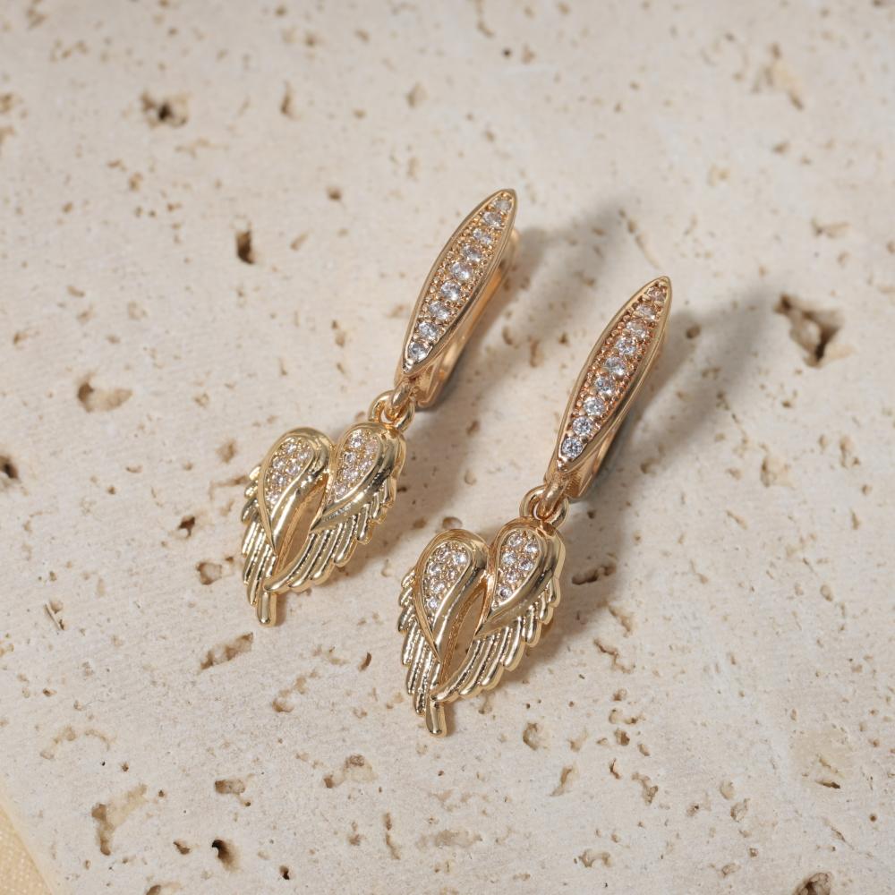 1 Pair Fashion Conch/wings Dangle Earrings for Women Zirconia Earring Jewelry Wedding Party Accessories