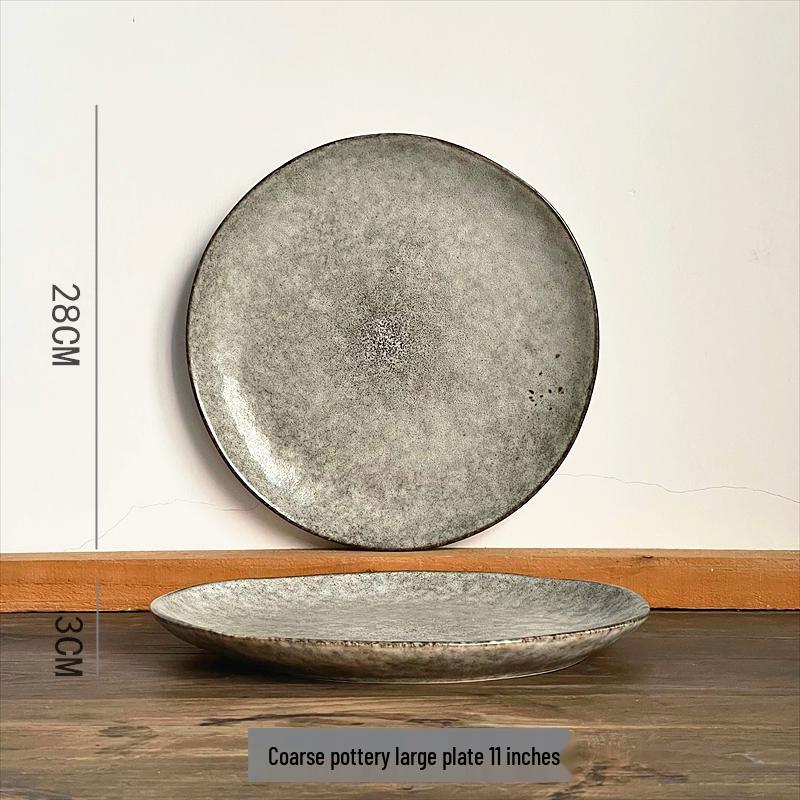 Piatti in Ceramica Raffinatamente Lavorati: Design Decorativi, Bassi, Profondi e da Insalata con Piccoli Difetti