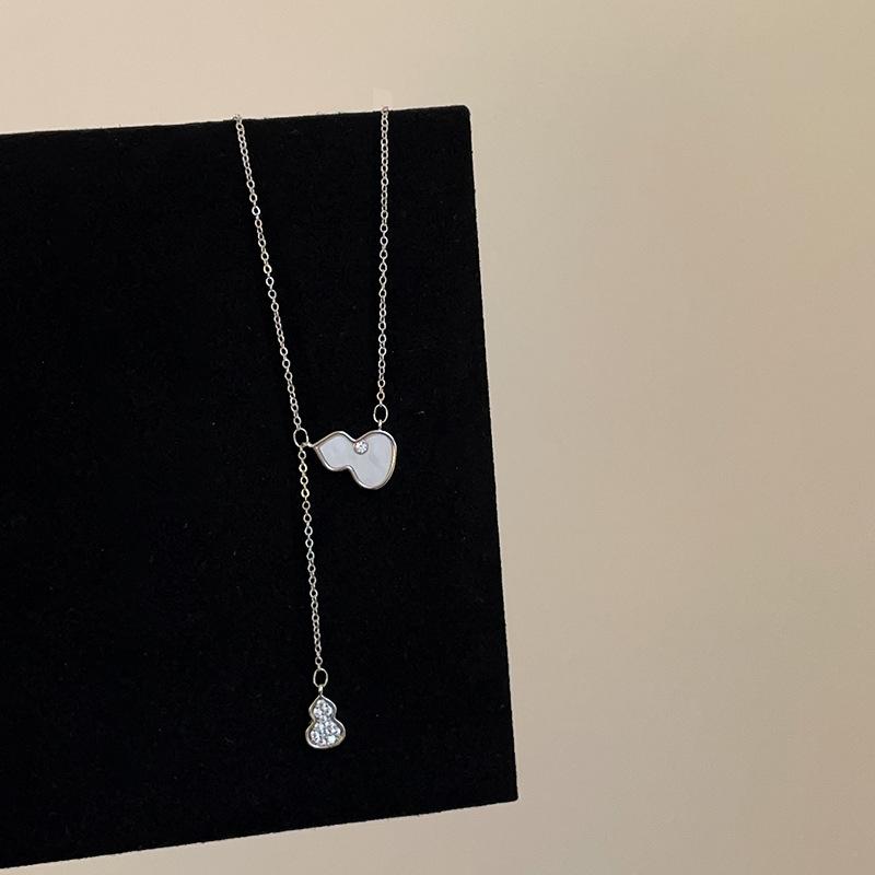 

Легкое роскошное высококачественное ожерелье с бахромой из тыквы и циркона, элегантная женская мода, изысканная универсальная цепочка на шею, цепочка на свитер