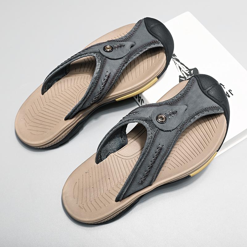 Men Casual Summer Shoes Stylish for MenAll-match Flip-flops Luxury Brand Non-Slip Male Beach Walking Shoes Handmade Flip Flops