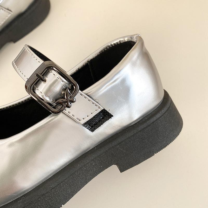 Spring and Autumn New Fashion Girls Versatile Comfortable Soft-soled Leather Shoes