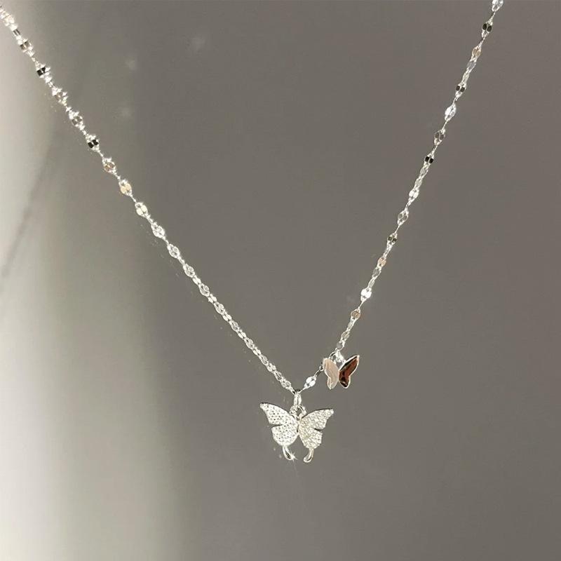 New Butterfly Necklace with A Light Luxury and High-end Feel, New Niche Design Pendant, Collarbone Chain 40CM