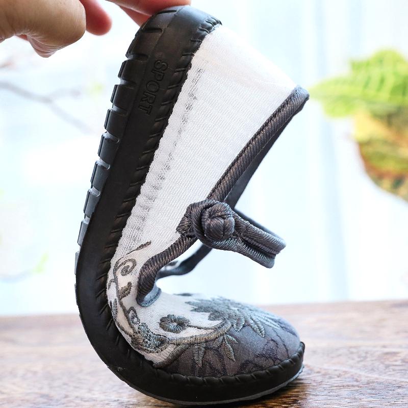 Women's Embroidered Mesh Slip-Ons - Stylish, Versatile, Non-Slip Shoes for All Ages