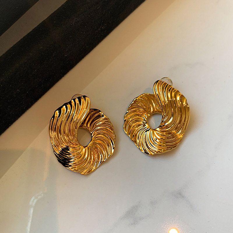 Accessible Luxury Exaggerated Asymmetrical Metal Texture Female Earrings