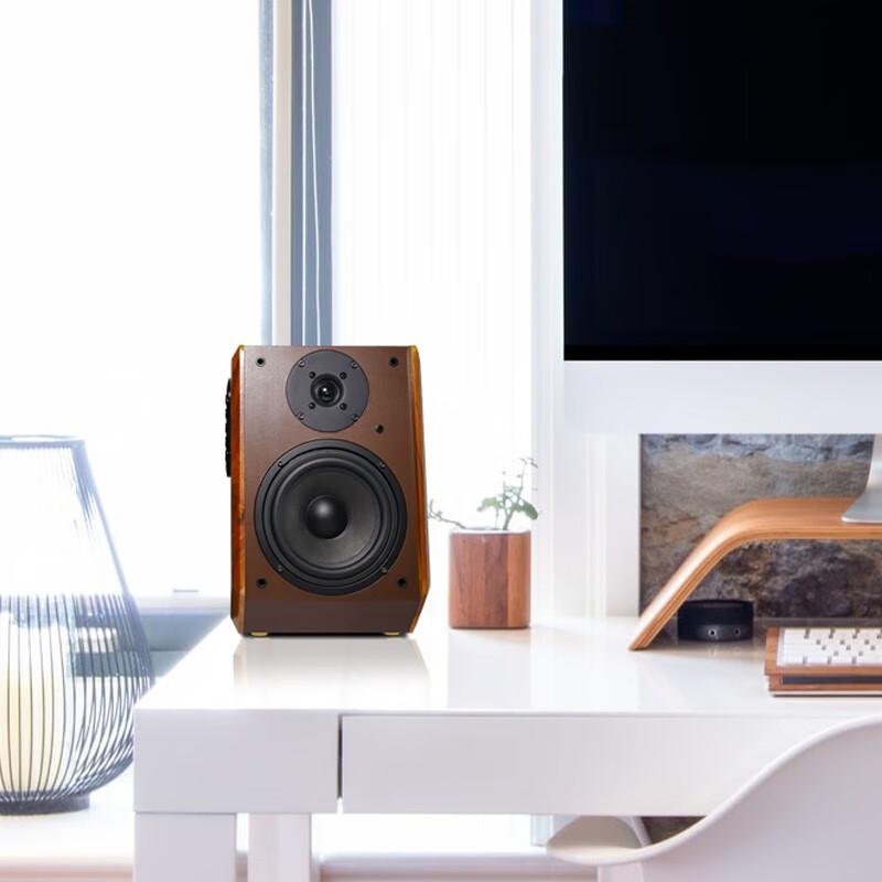 Gmtd CL04 Active 2.0 Stereo Speaker