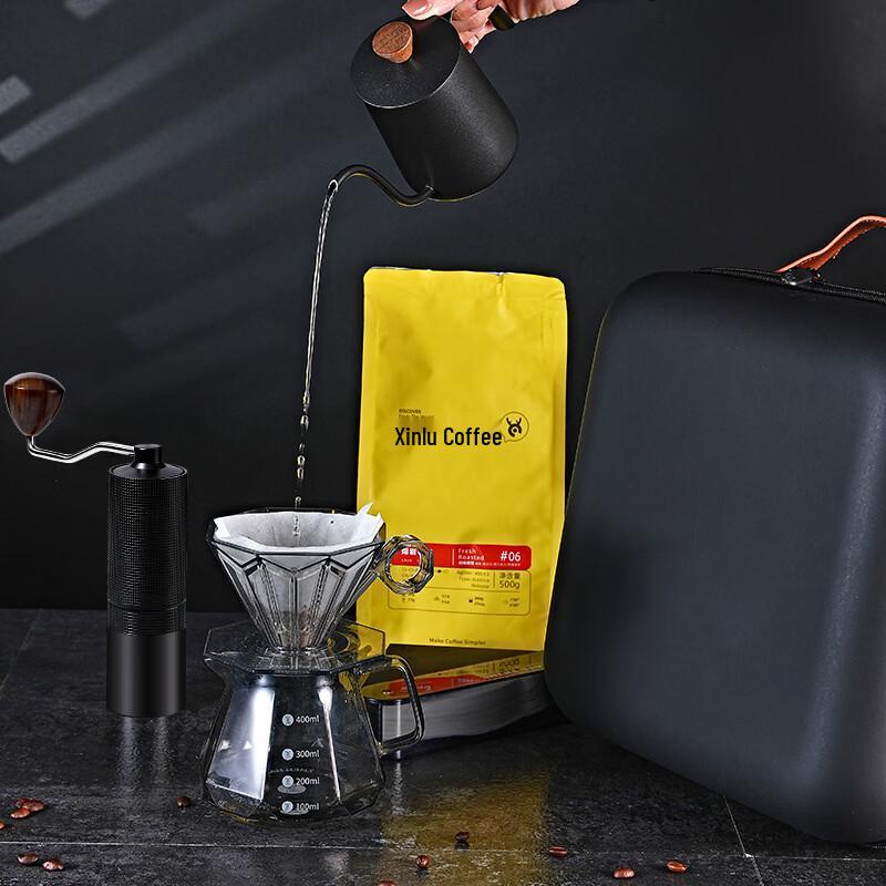 Portable Hand Pour Coffee Set with Grinder