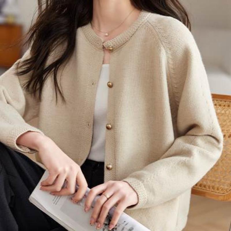 

Fashion casual versatile sweater jacket women s autumn and winter new solid color temperament loose knitted cardigan top trendy one size fits all абрикосовый