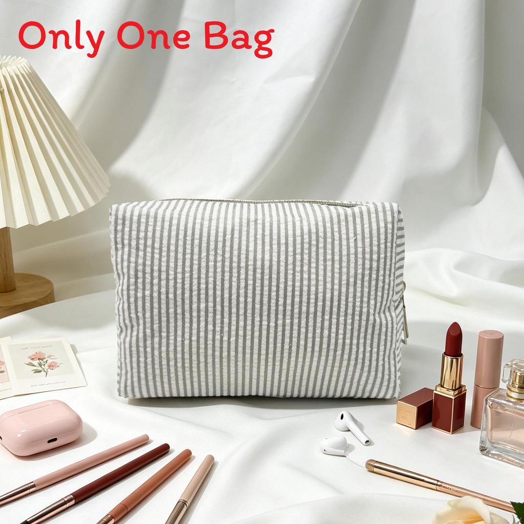 Polyester Striped Travel Toiletry Bag With Breathable Design For Men And Women