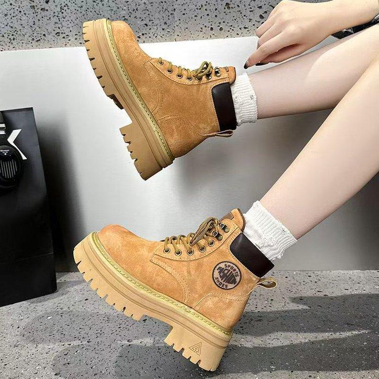 Thick-soled inner height increase British style Martin boots women's models 2025 new autumn popular rhubarb boots tooling short boots