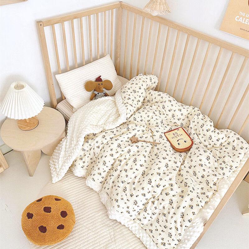 

Oeny Little Brown Bear Baby Quilt