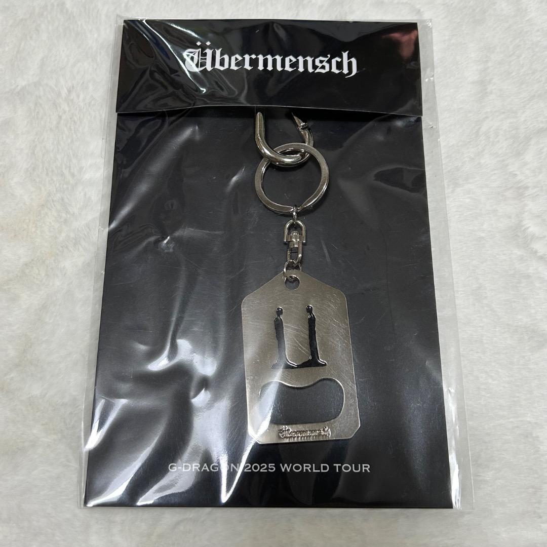 

[Б/У] G-DRAGON Jiyong Сеульский концерт Металлический брелок