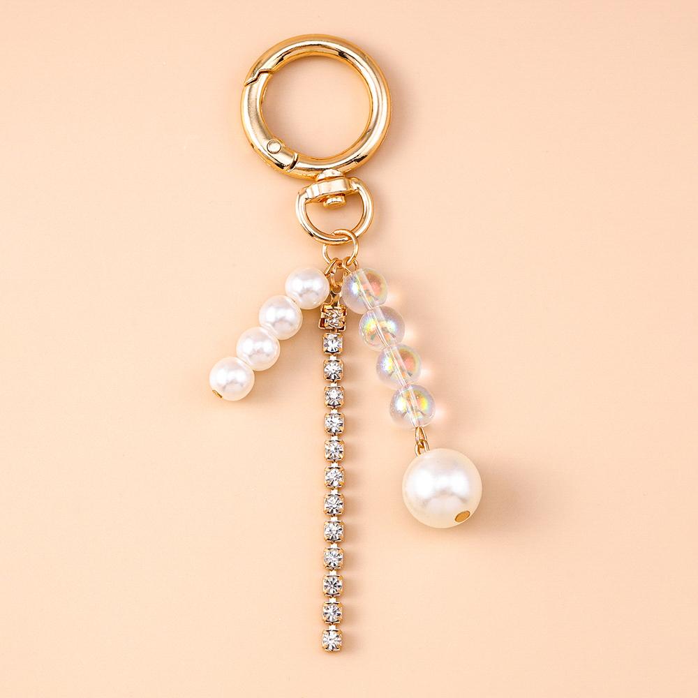 Fashion Pearl Shell Starfish Keychain Y2K Crystal Key Ring Pendants for Women Girls Handbag Decor DIY Summer Beach Jewelry Gifts