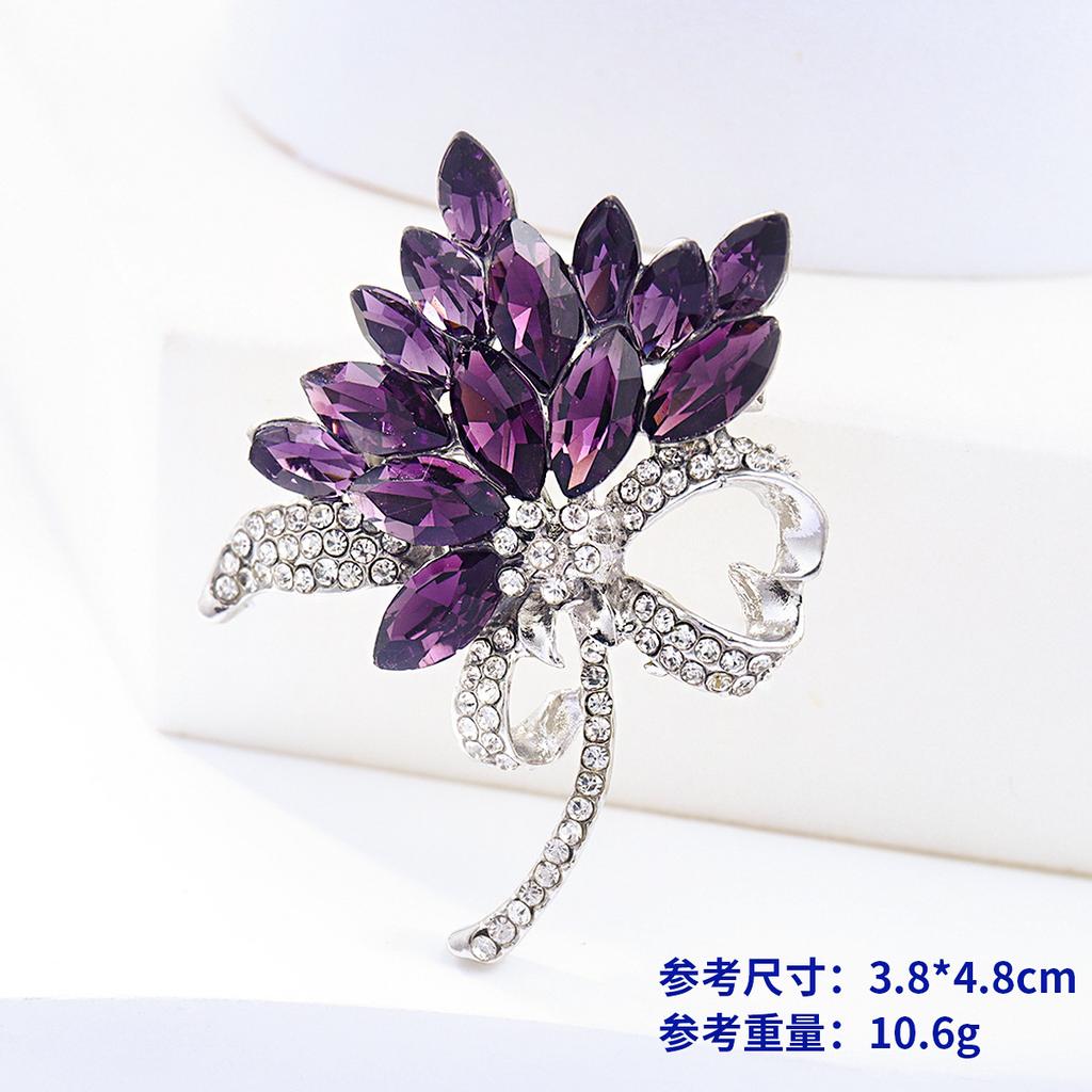 Vintage Fashion Brooch Niche High-End Sense Rhinestone Personalized Alloy Crown Corsage Bow Pin Accessories