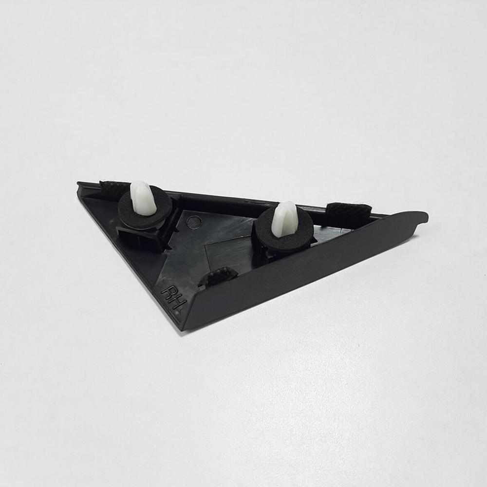 Right Side Door Pillar Corner Trim Molding For Hyundai Kona 2018-2023 86190J9000