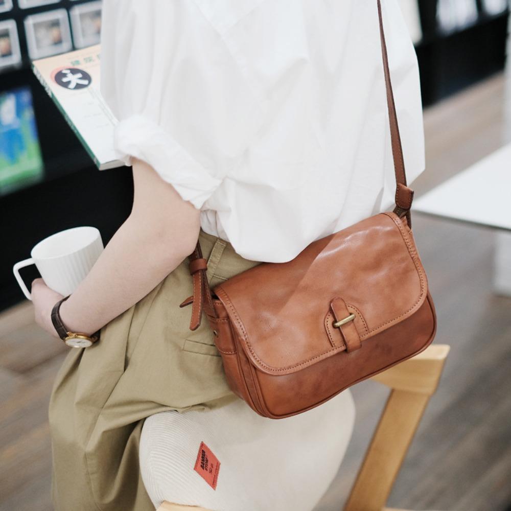 

Textured Commuter Small Square Bag, Genuine Leather Retro Messenger Bag, Women s Cowhide Single Shoulder Japanese Mailman Women s Bag каштановый