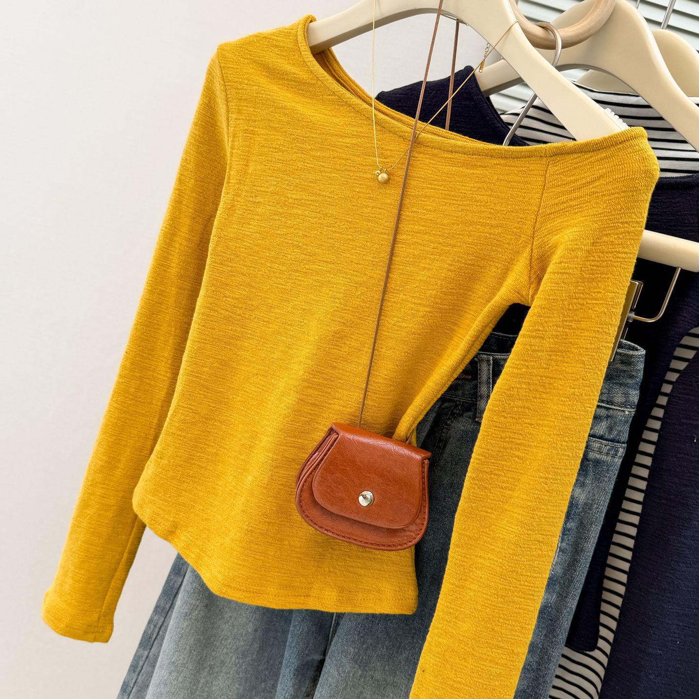 

Autumn Yellow Slanted Shoulder Long Sleeve Top: Chic & Slim Korean Style for Women Large жовтий