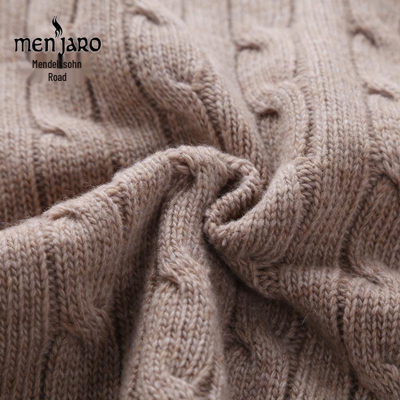 Pánský svetr Menjie Slim Fit s copánkovým vzorem, kulatým výstřihem, jednobarevný, s dlouhým rukávem, jarní/podzimní styl.