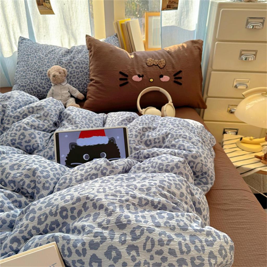 2026 Washable Leopard Print Chenille Kitten Bedding Set - Leopard Theme