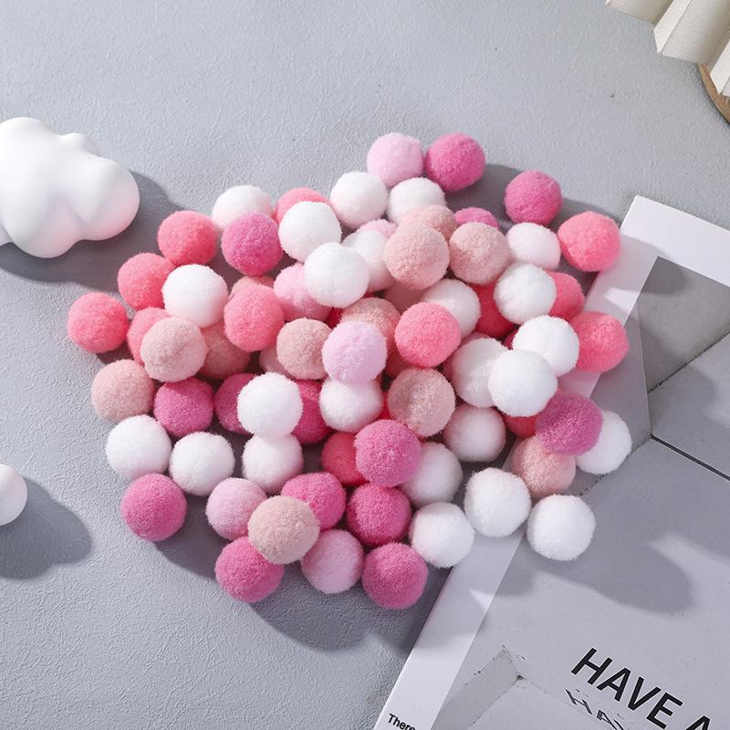 Kolorowe Wysokoelastyczne Poliestrowe Pompomy Akcesoria do Dekoracji Ubrań i Torebek DIY