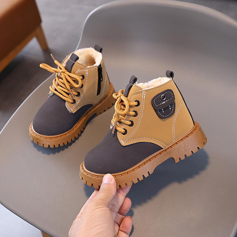 

New winter children s snow boots with plush lining, warm cotton shoes, boys cotton boots, girls boots, large cotton Martin boots 21-25Code1Hand5Double sta