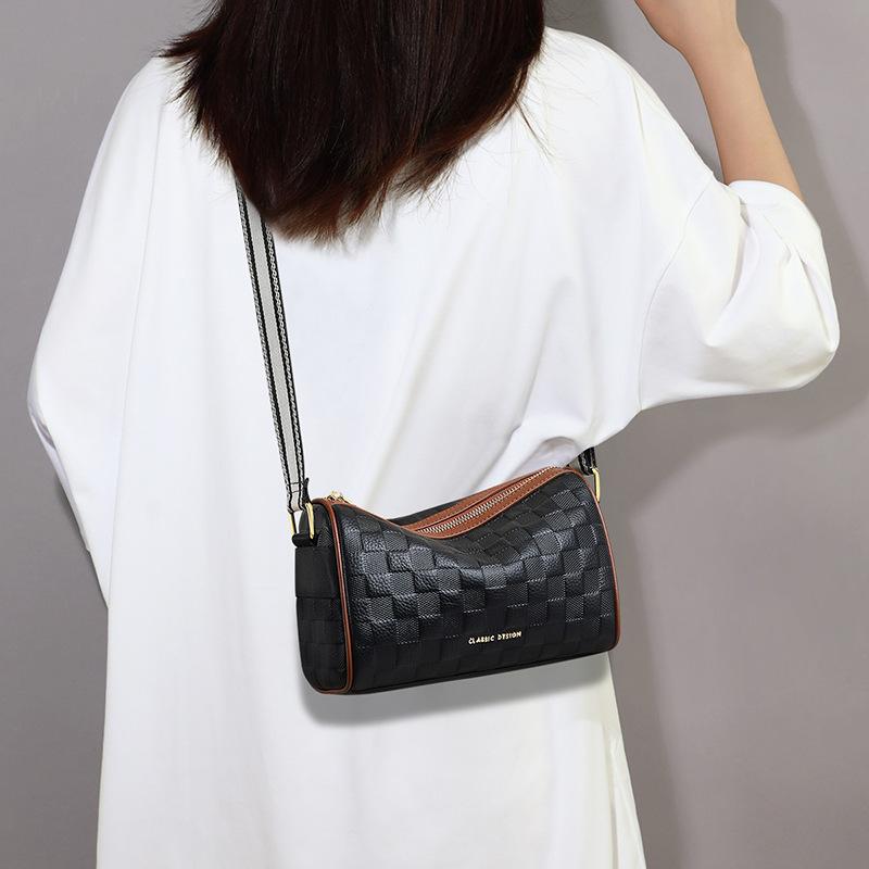 

Bag Women s New 2025 Women s Bag Crossbody Bag Leather Pillow Bag Underarm Bag Premium Shoulder Small Bag Luggage