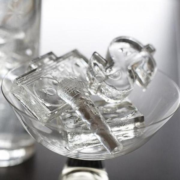 Eiswürfel- und Schokoladenform in Form von Hip-Hop-Musik