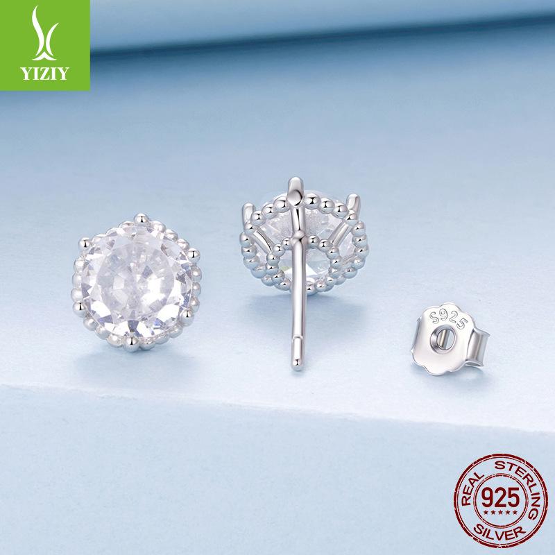 Explosive Six-Claw Round Zircon Stud Earrings, Simple And Atmospheric S925 Sterling Silver Fashion Stud Earrings.