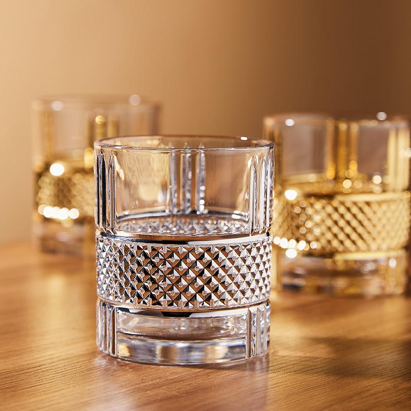 Light Luxury Ice Hockey Beer Glasses, Cocktail Glasses Bar Diamond Whiskey Glasses Wine Glass Beer Mugs Bartender Glasss