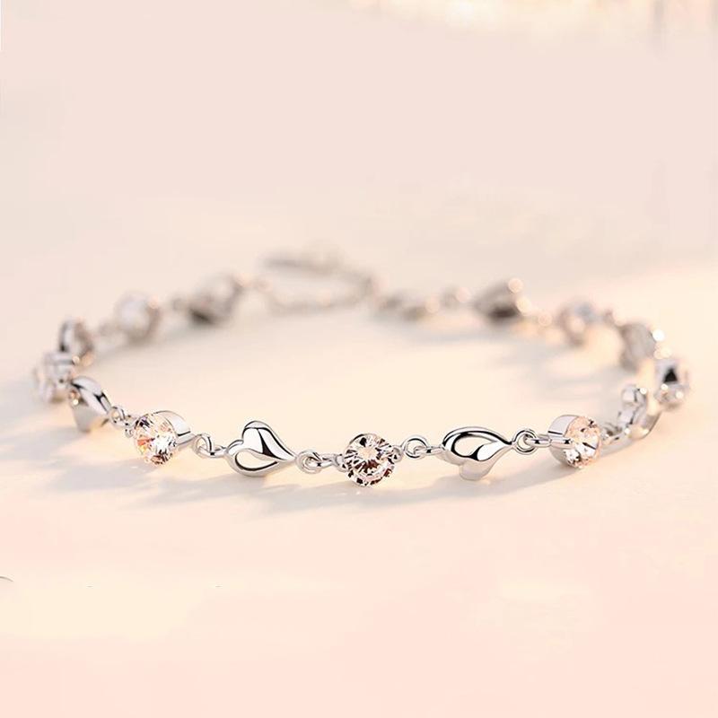 Temperament Bracelet Female Simulation Diamond Bracelet Simple Low Luxury Love Heart Bracelet Jewelry