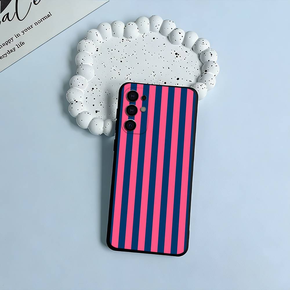 Beautiful-colorful stripes Phone Case For Samsung S25,S24,S21,S22,S23,S30,Ultra,S20,Plus,Fe,Lite,Black Soft Silicone