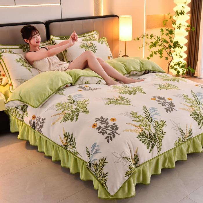 Light luxury high-end thickened milk fleece four-piece set, winter warm quilt cover, double-sided coral fleece anti-static three-piece set
