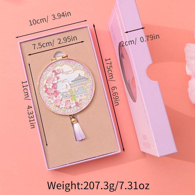 Xianci Palace Museum Retro Court Style Handheld Makeup Mirror