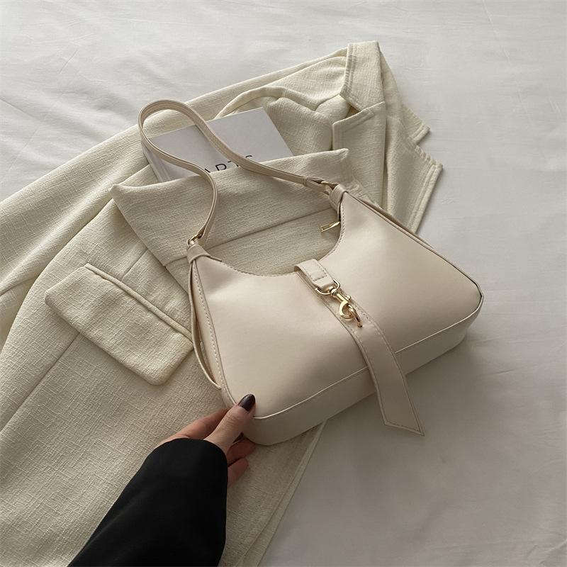 Niche Design Podpažní taška pro ženy v létě Nová retro crossbody taška pocit pro ženy Jednoramenní podpažní taška ve tvaru půlměsíce