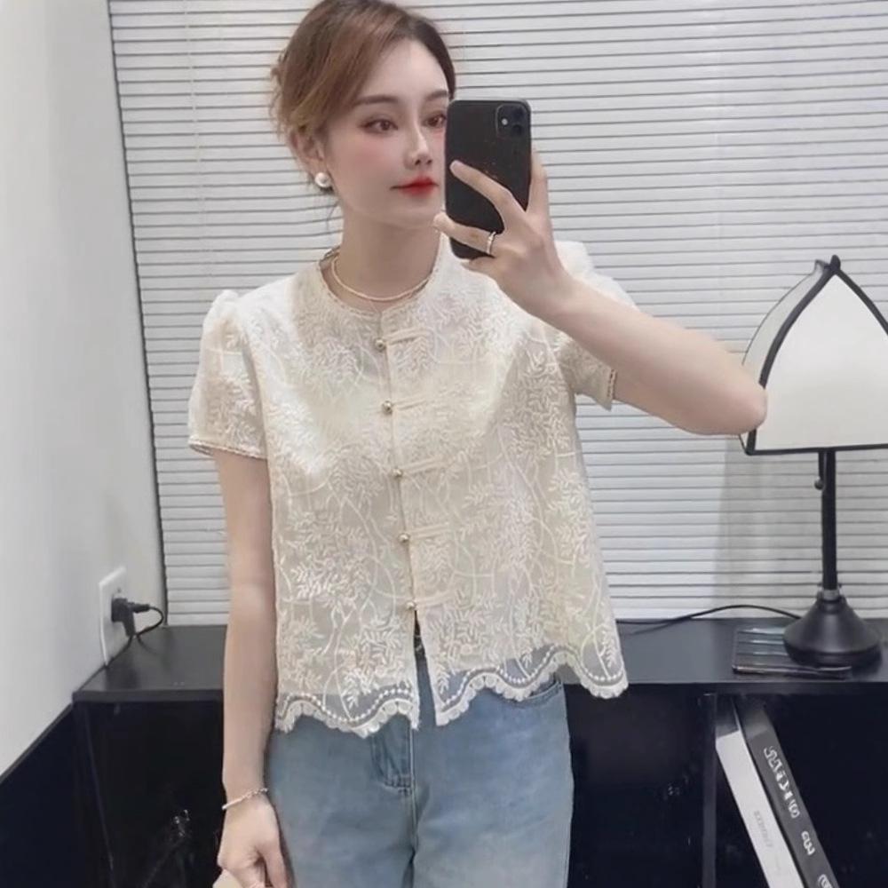 

2025 Summer Chinese-Style Lace Frog Button Top for Women L